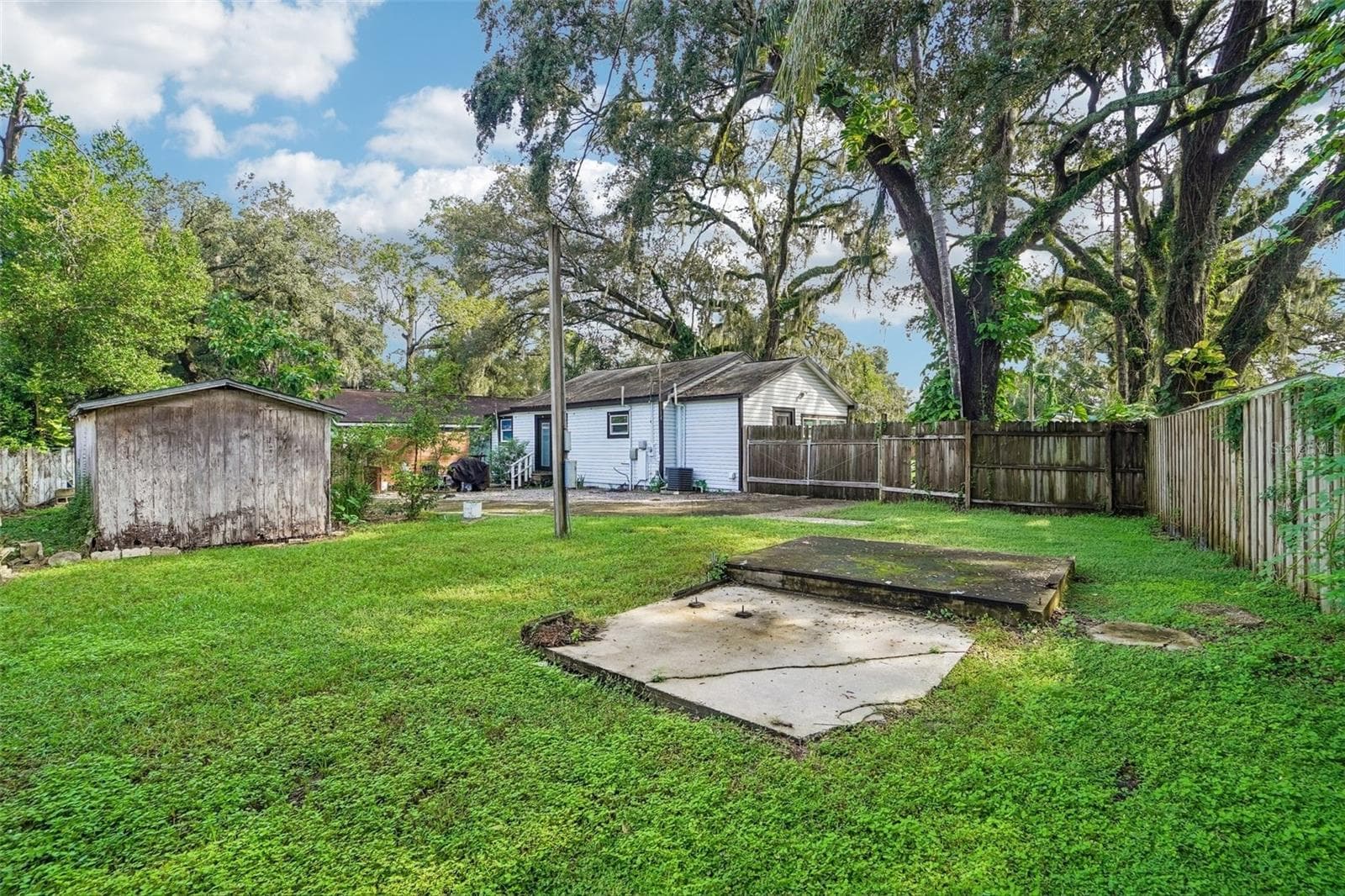 Single Family Residence at 6806 N 17TH ST, TAMPA, photo 18 of 25