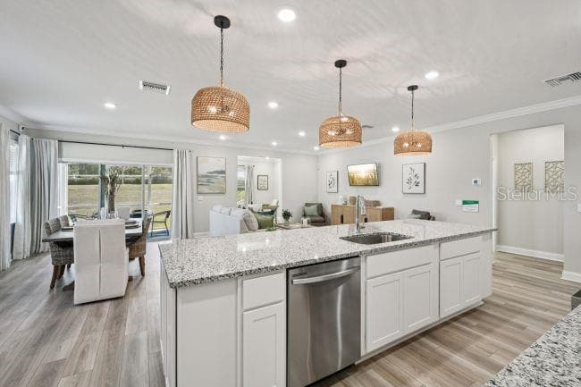 Model home - actual features may vary. - 830 BIRCH AVE, INVERNESS