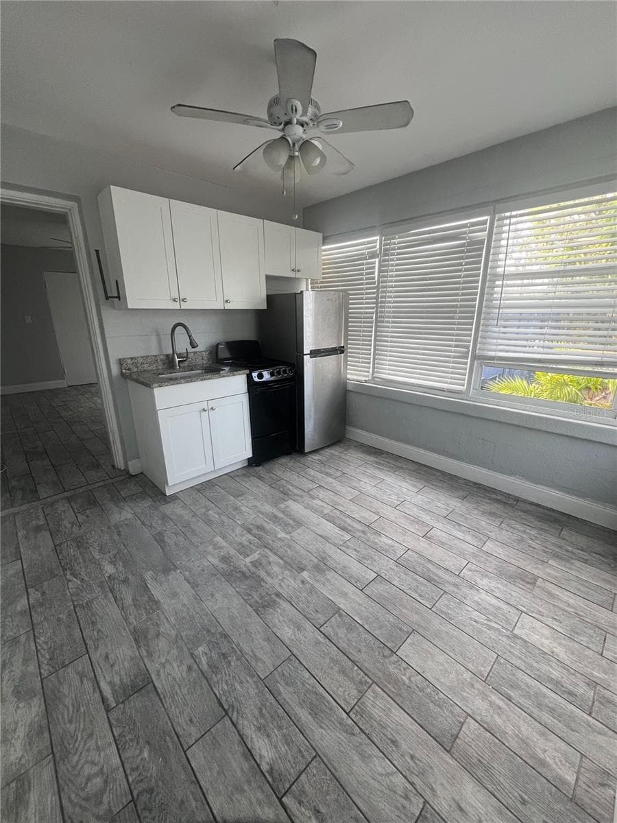 Multi-Family 5+ at 649 7TH AVE N, ST PETERSBURG, photo 8 of 56
