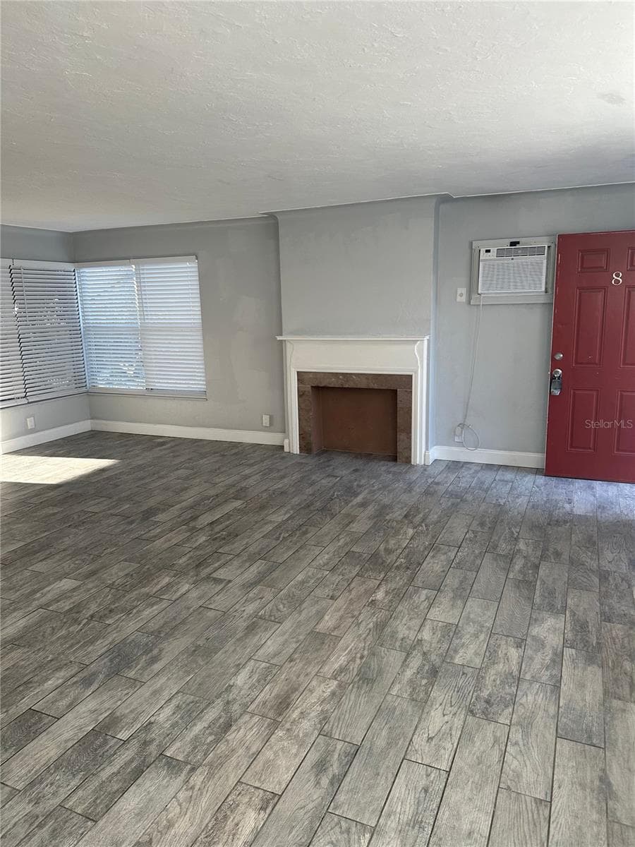 Multi-Family 5+ at 649 7TH AVE N, ST PETERSBURG, photo 24 of 56