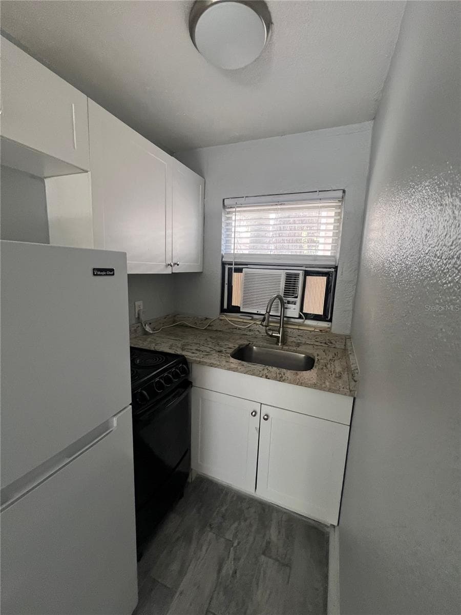 Multi-Family 5+ at 649 7TH AVE N, ST PETERSBURG, photo 34 of 56