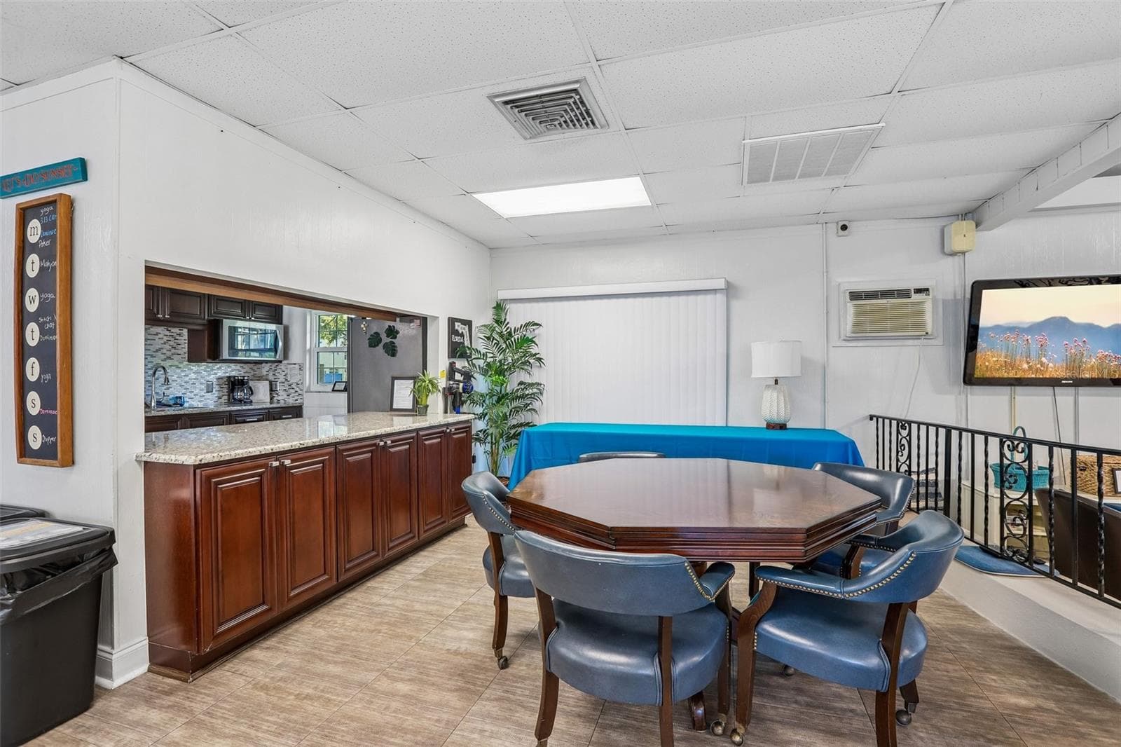 Condominium at 938 VIRGINIA ST #204, DUNEDIN, photo 28 of 36