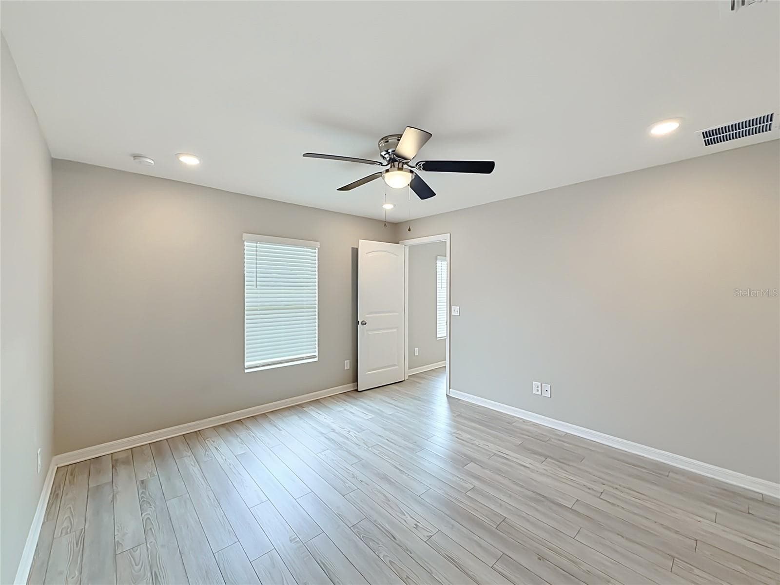 Single Family Residence at 322 JUDY LN, AUBURNDALE, photo 24 of 47