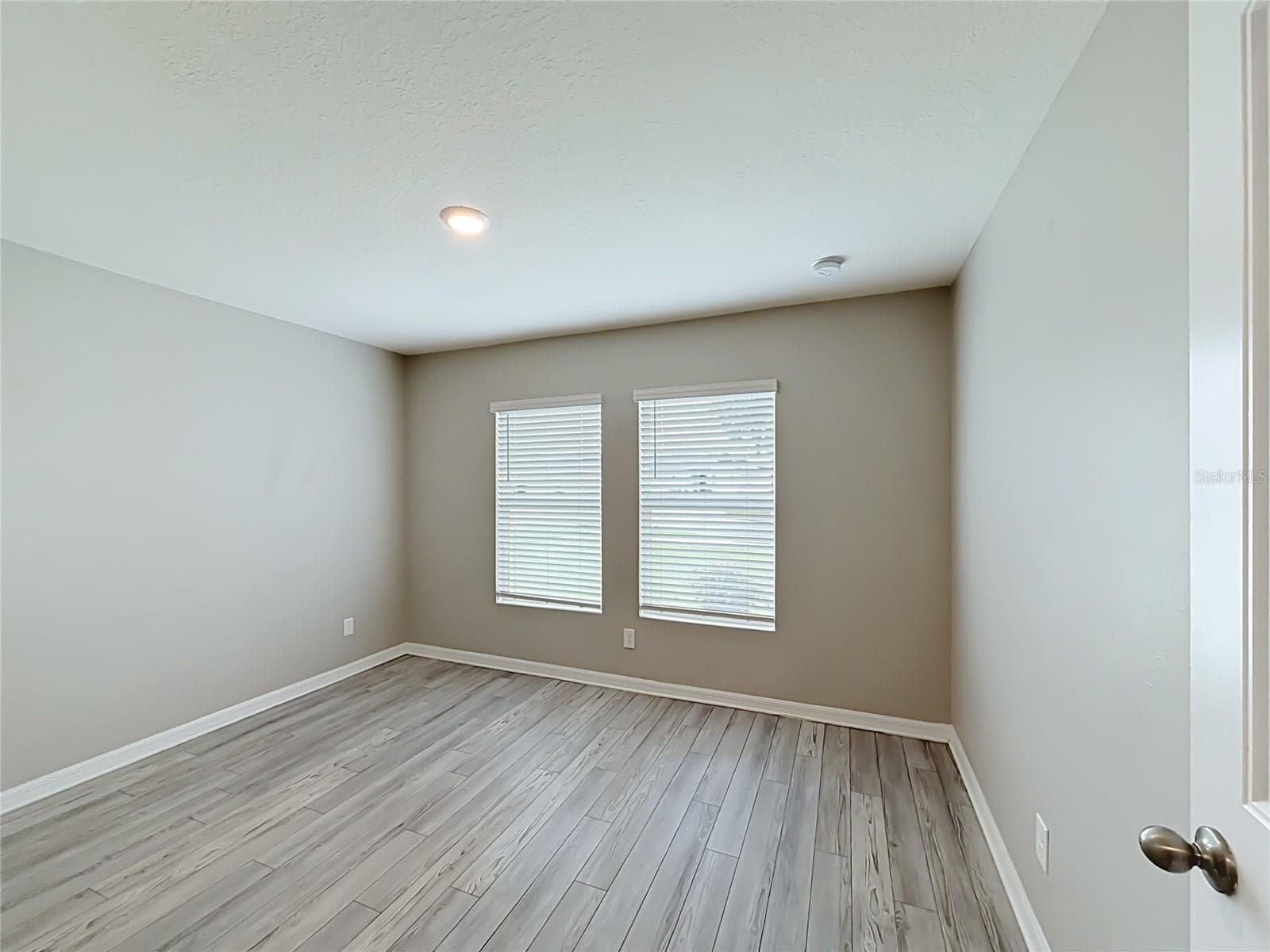 Single Family Residence at 322 JUDY LN, AUBURNDALE, photo 34 of 47