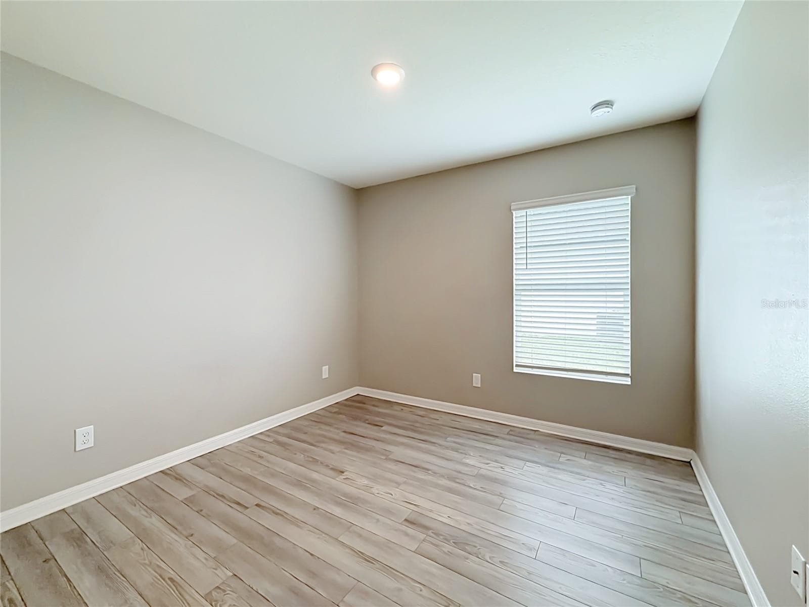 Single Family Residence at 322 JUDY LN, AUBURNDALE, photo 37 of 47