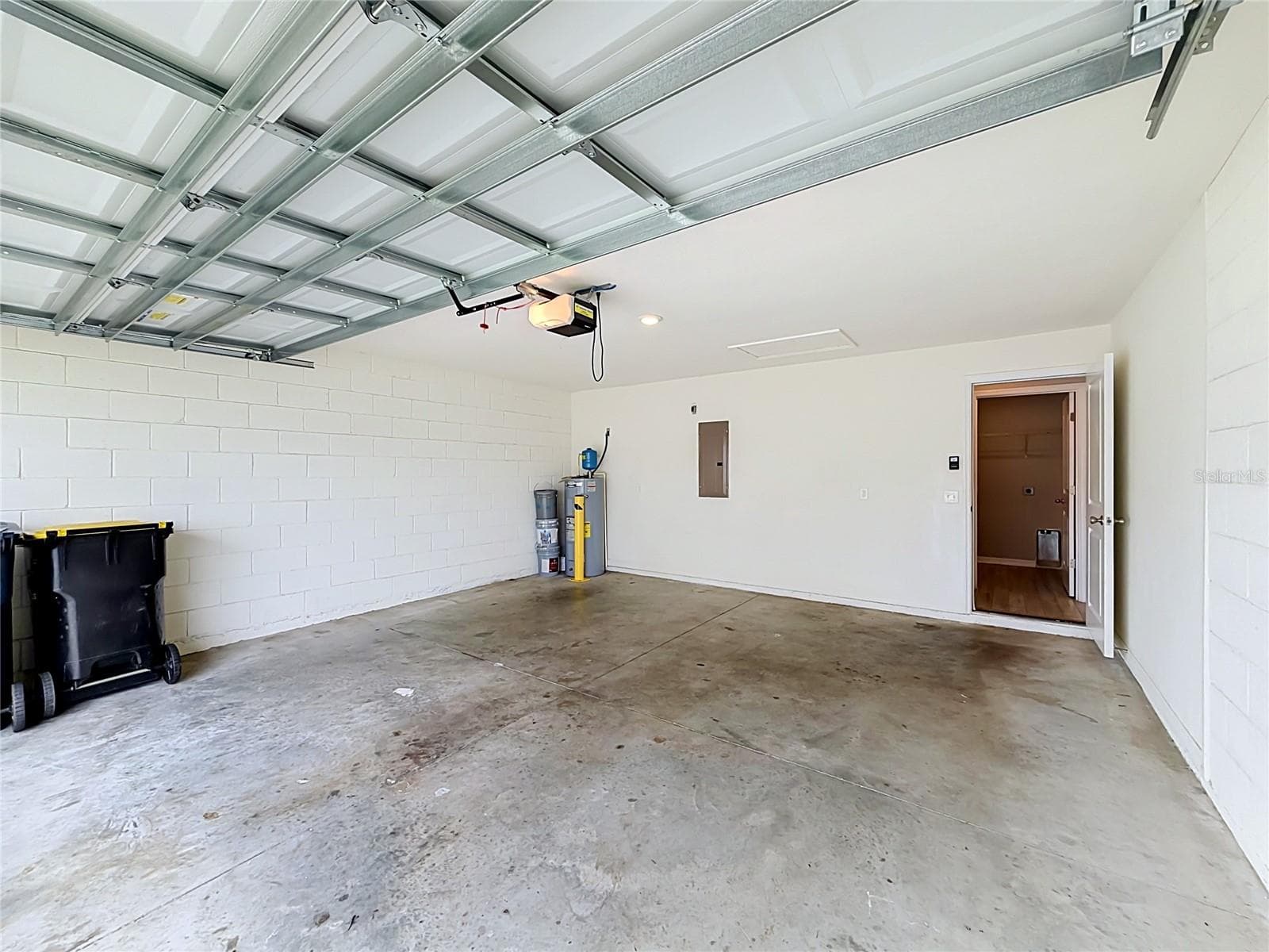Single Family Residence at 322 JUDY LN, AUBURNDALE, photo 42 of 47
