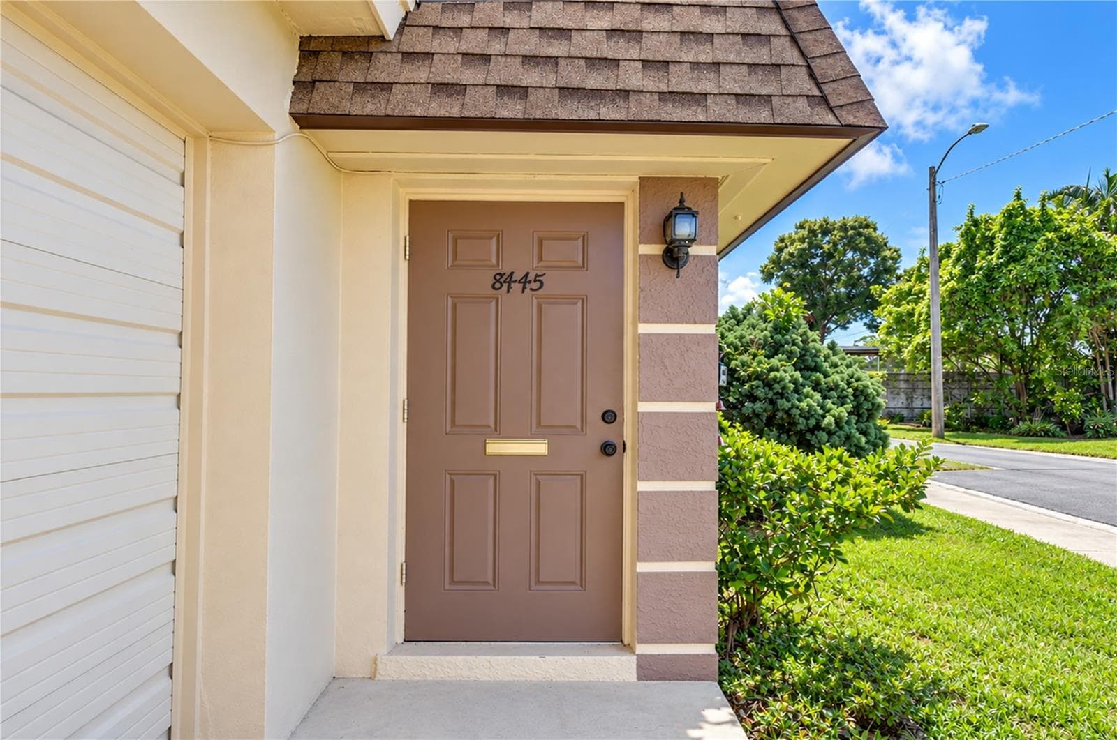 Condominium at 8445 CALAIS N, PINELLAS PARK, photo 14 of 52