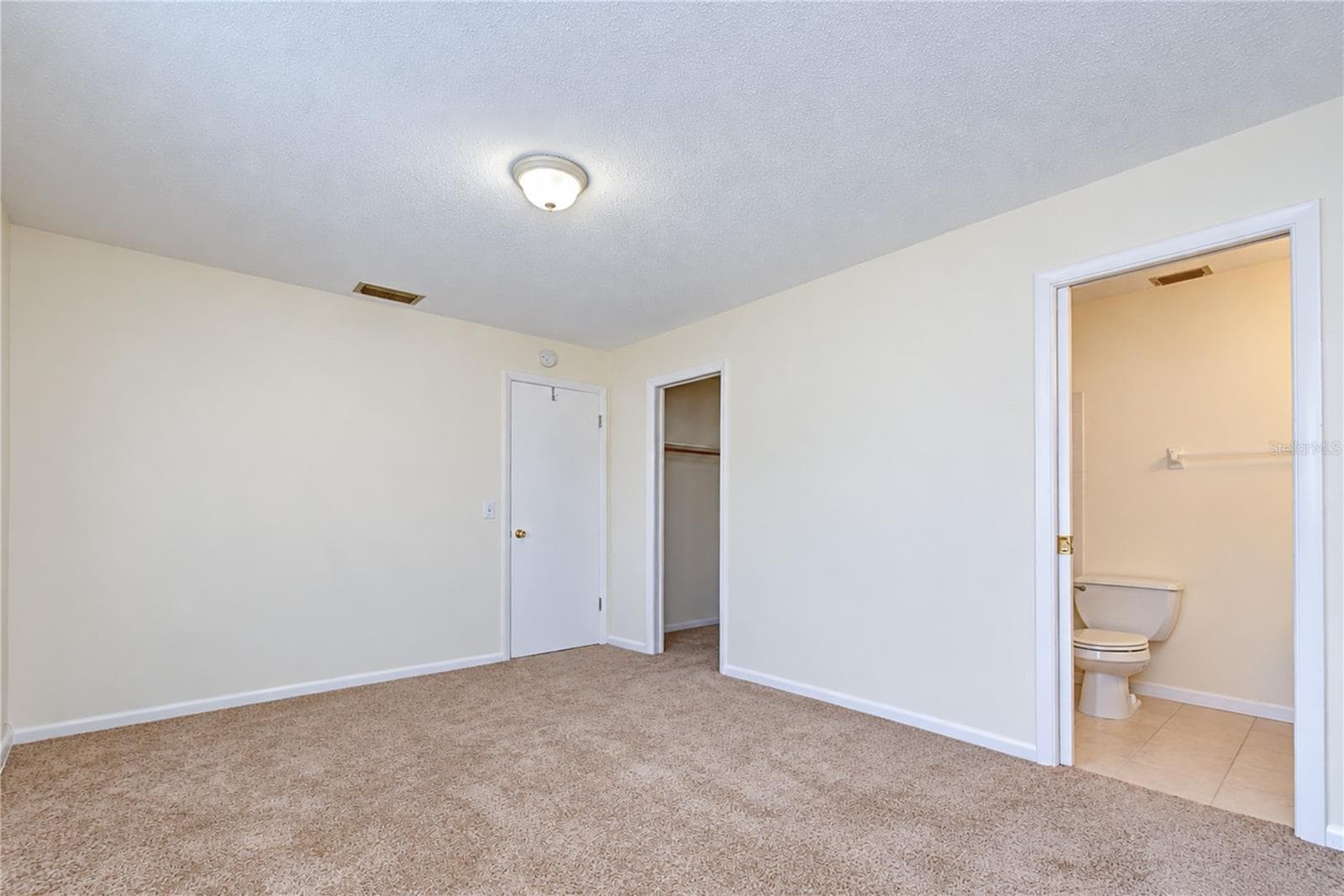 Condominium at 8445 CALAIS N, PINELLAS PARK, photo 35 of 52