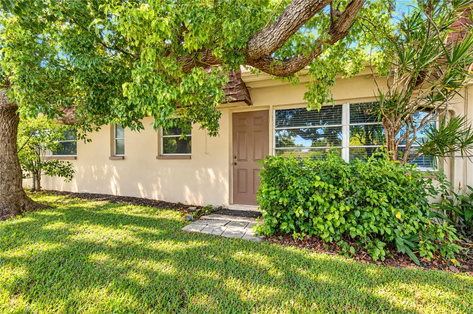 Condominium at 8445 CALAIS N, PINELLAS PARK, photo 41 of 52