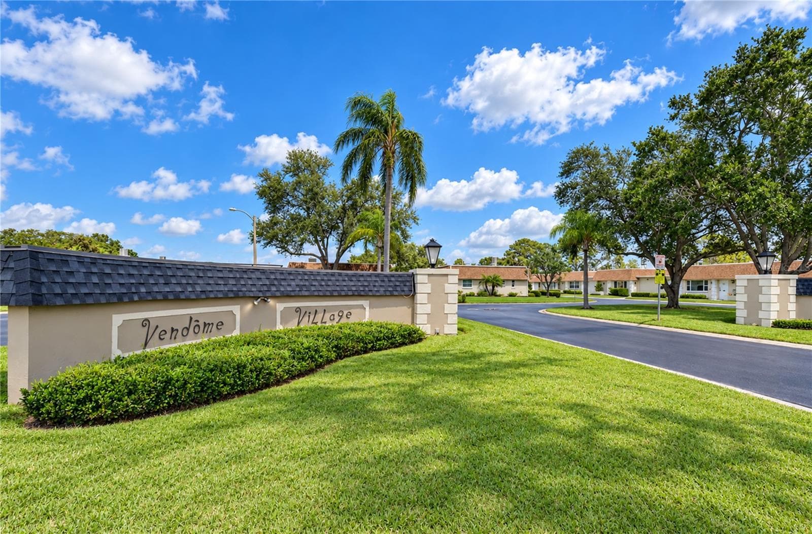 Condominium at 8445 CALAIS N, PINELLAS PARK, photo 49 of 52