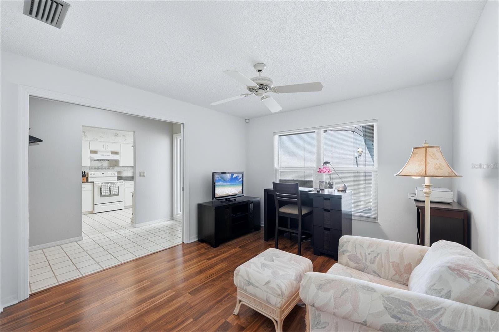Villa at 3981 WILSHIRE CIR E #195, SARASOTA, photo 19 of 60