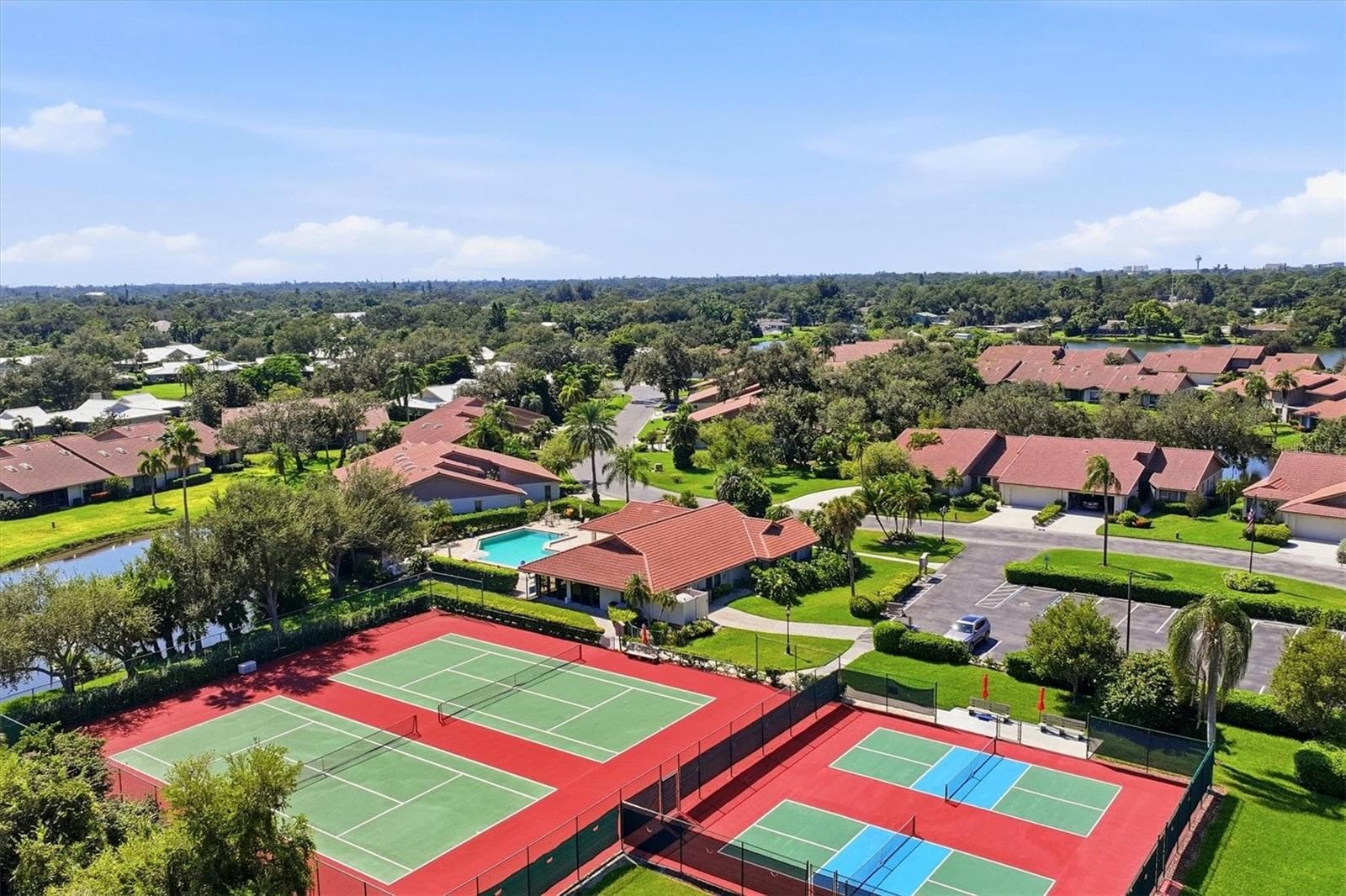 Villa at 3981 WILSHIRE CIR E #195, SARASOTA, photo 45 of 60