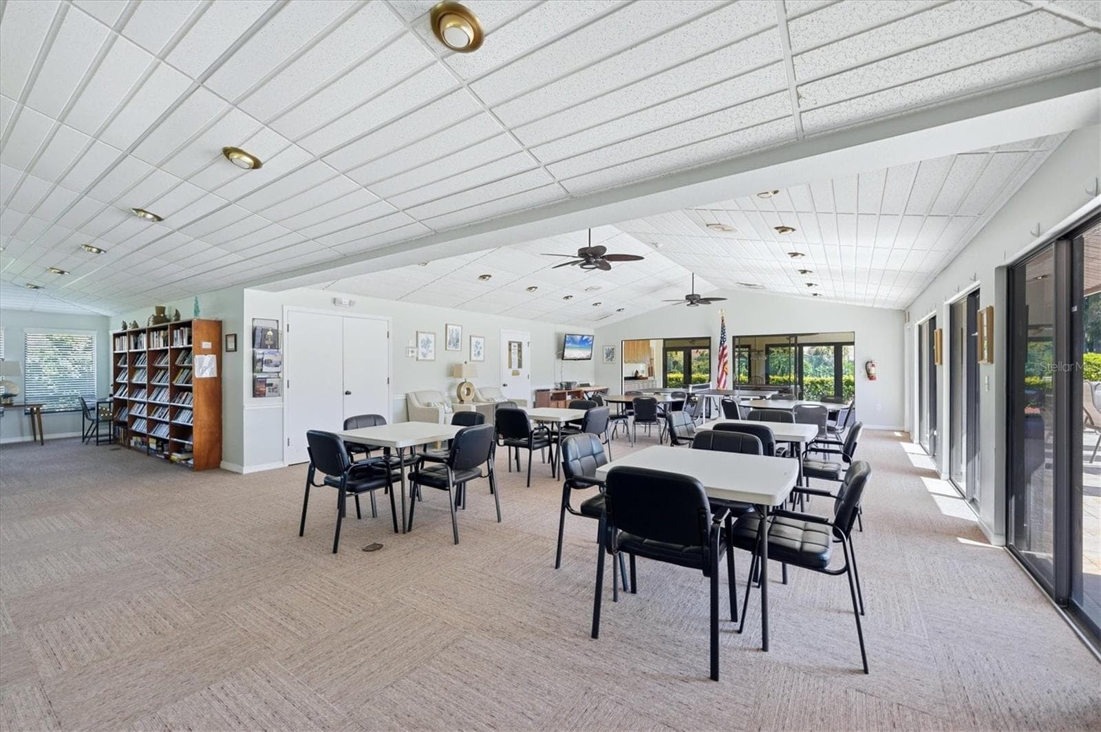 Villa at 3981 WILSHIRE CIR E #195, SARASOTA, photo 57 of 60