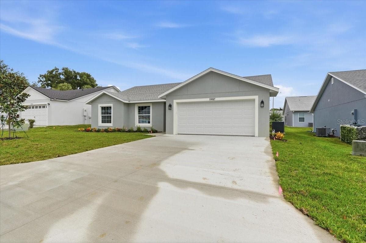 Single Family Residence at 5987 TEAL TRL, LAKELAND, photo 2 of 14