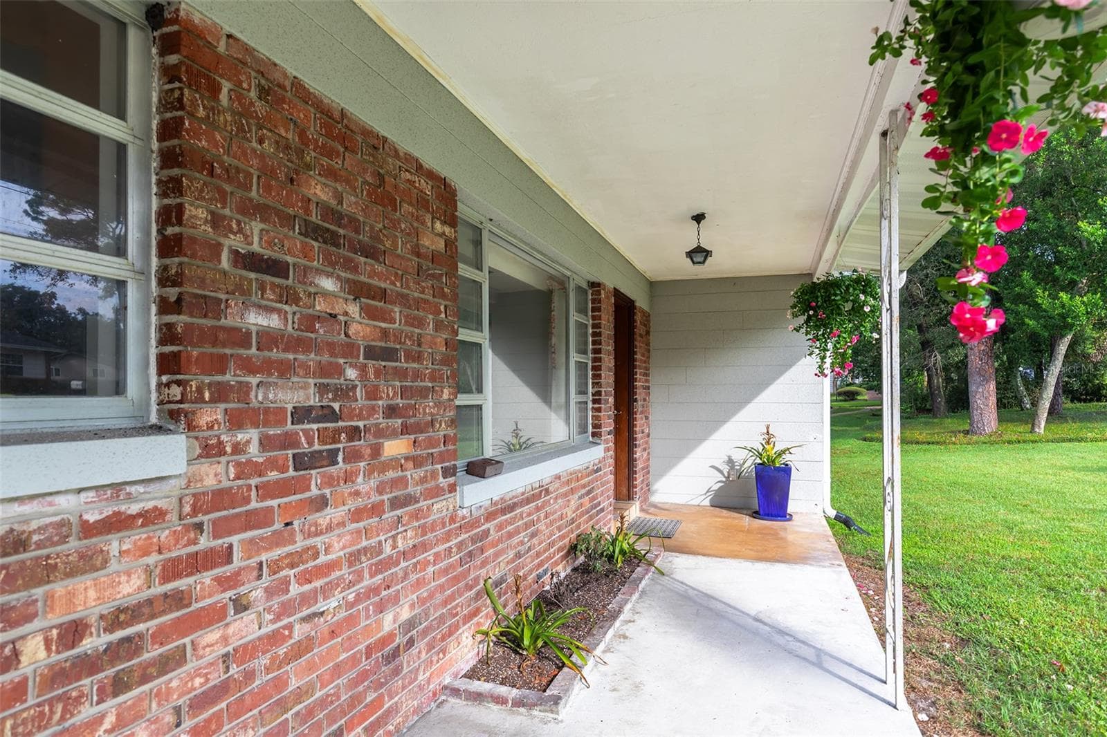 Front Porch - 338 NEBRASKA AVE, LONGWOOD
