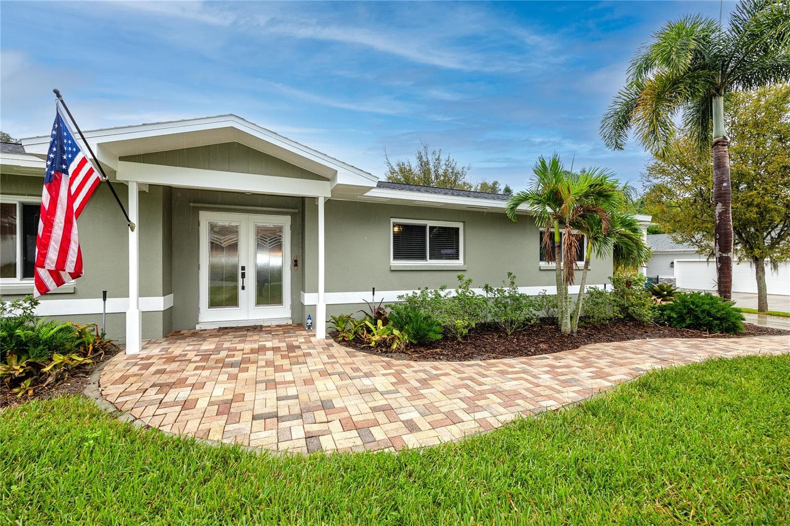 Single Family Residence at 902 ROBIN AVE, PALM HARBOR, photo 4 of 53