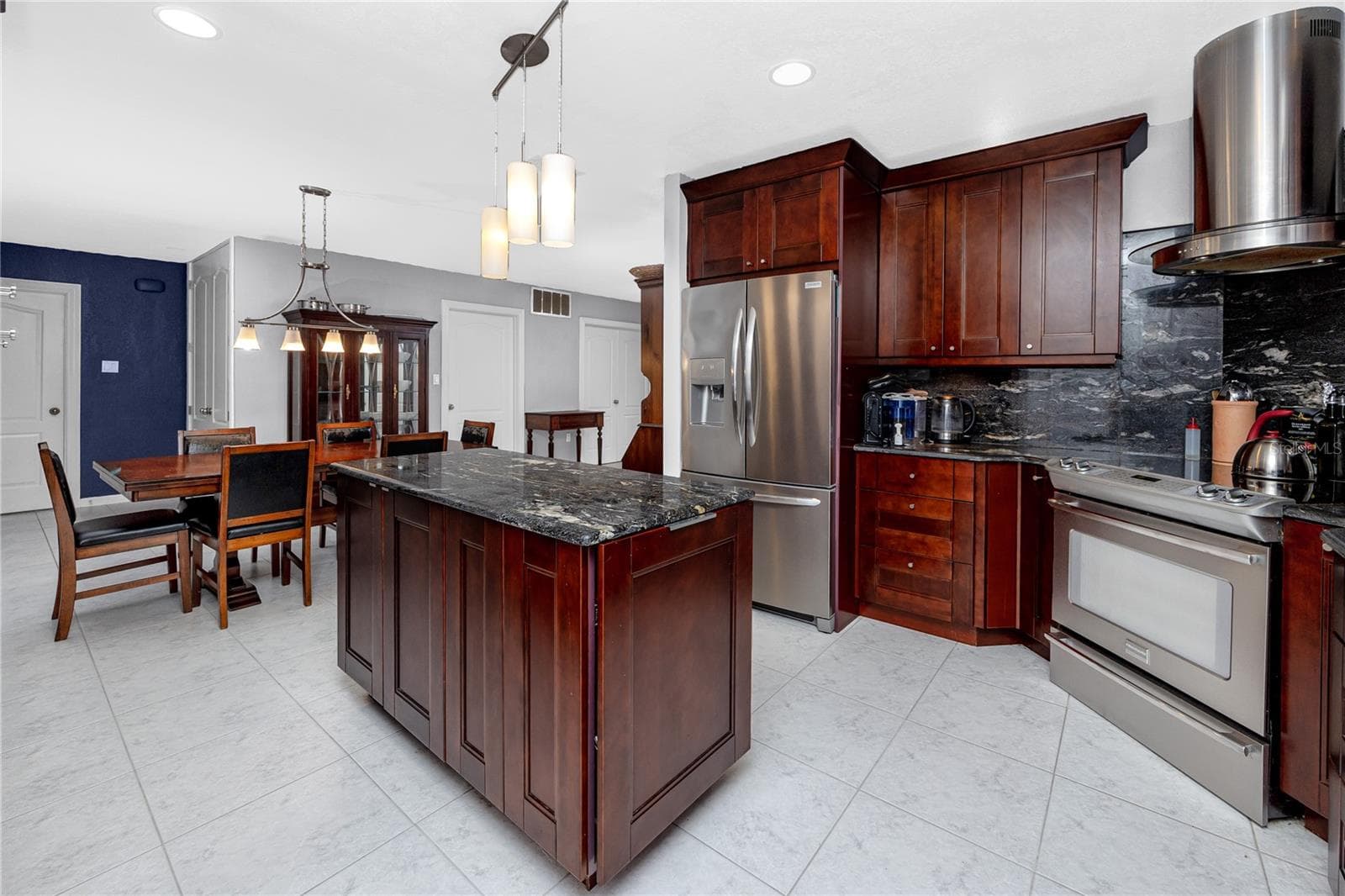 Single Family Residence at 902 ROBIN AVE, PALM HARBOR, photo 11 of 53