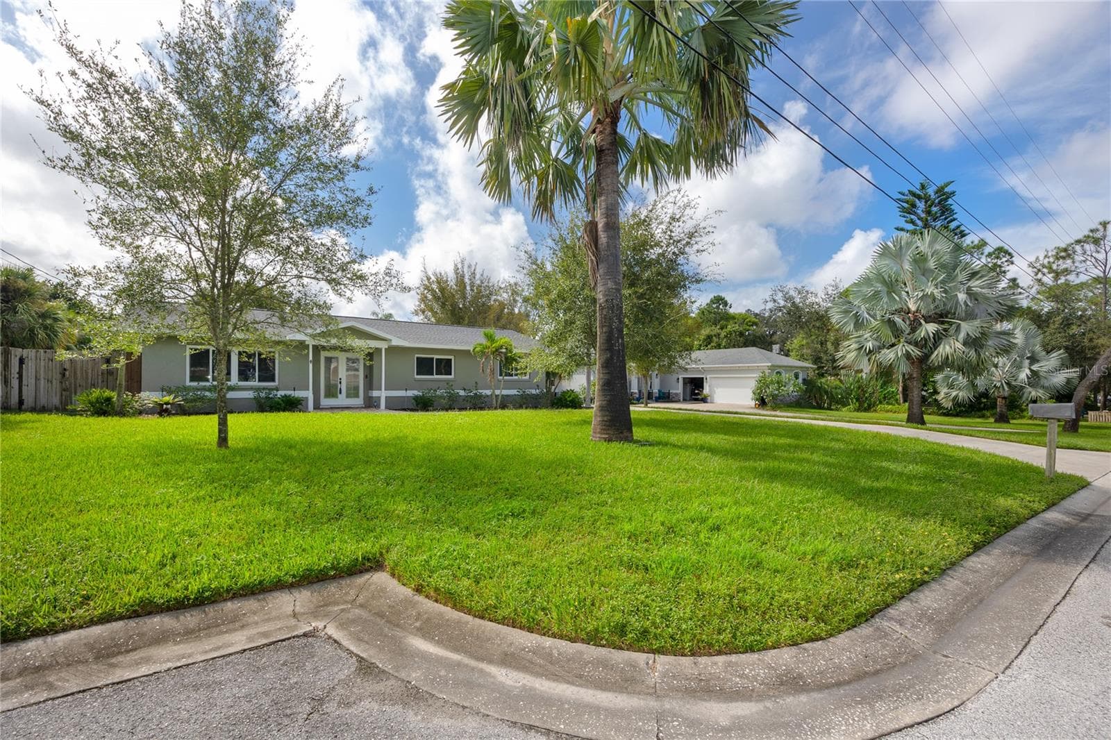 Single Family Residence at 902 ROBIN AVE, PALM HARBOR, photo 35 of 53