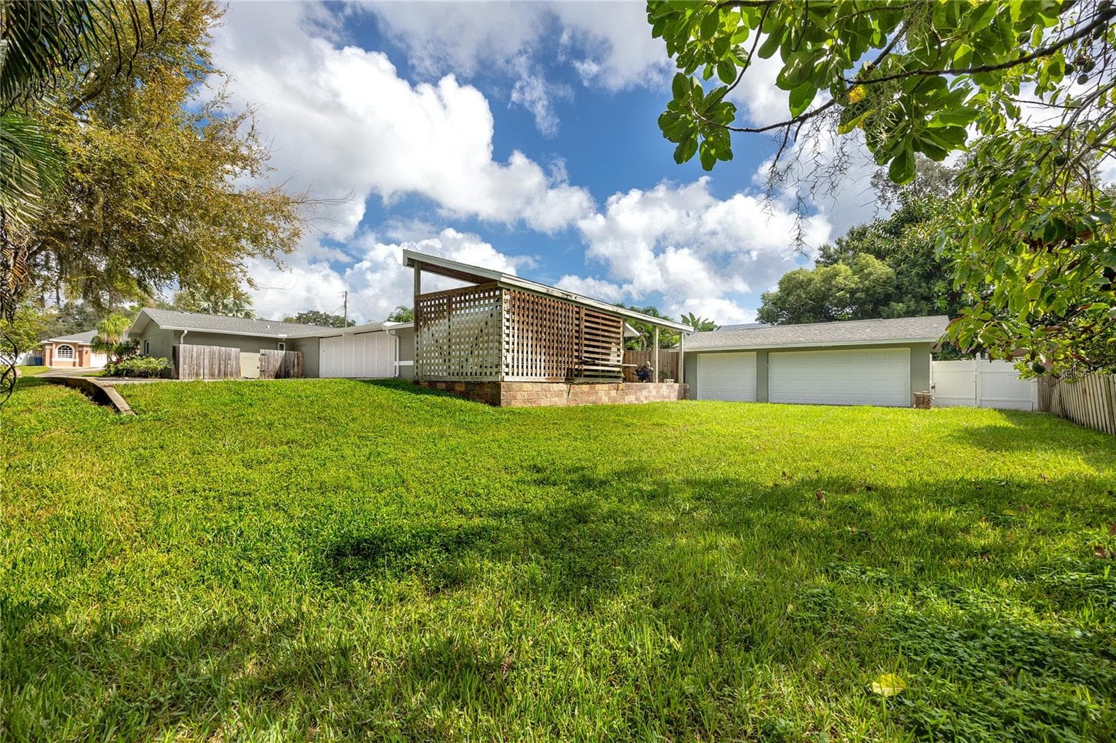 Single Family Residence at 902 ROBIN AVE, PALM HARBOR, photo 40 of 53