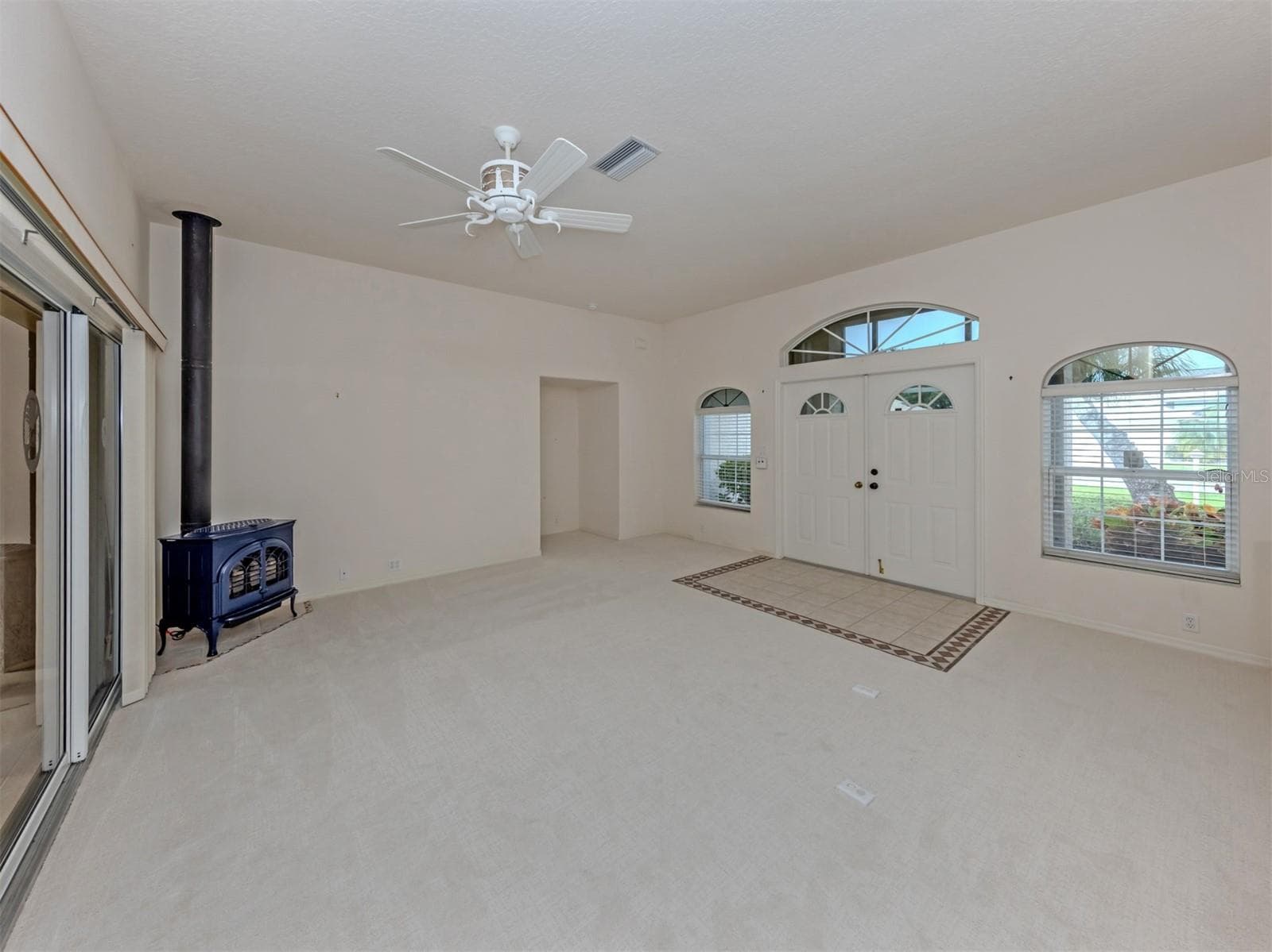 Single Family Residence at 5839 MCKINLEY RD, VENICE, photo 9 of 62