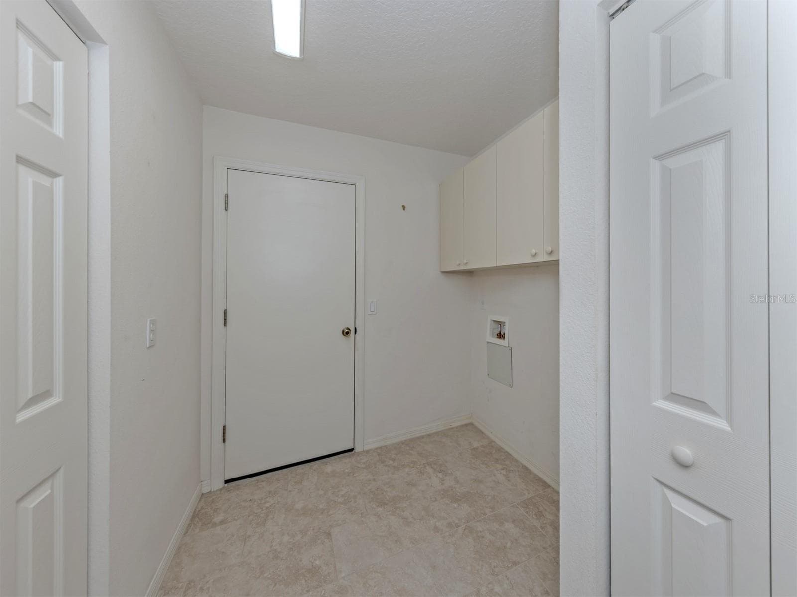 Single Family Residence at 5839 MCKINLEY RD, VENICE, photo 23 of 62