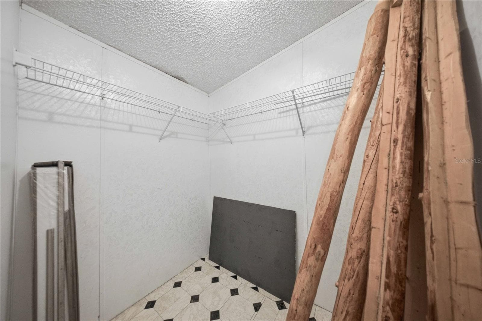 Manufactured Home at 16849 SW 47TH PLACE RD, OCALA, photo 12 of 31