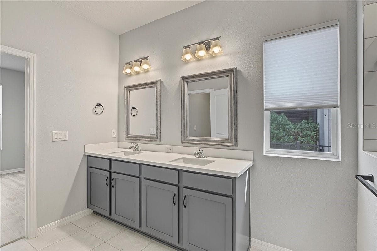Primary Bath - 6026 GOLDEN NETTLE DR, APOLLO BEACH