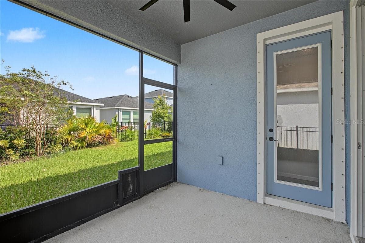 Single Family Residence at 6026 GOLDEN NETTLE DR, APOLLO BEACH, photo 21 of 33