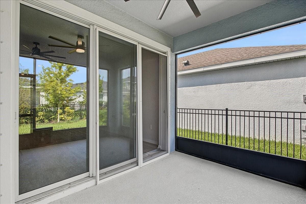 Single Family Residence at 6026 GOLDEN NETTLE DR, APOLLO BEACH, photo 22 of 33