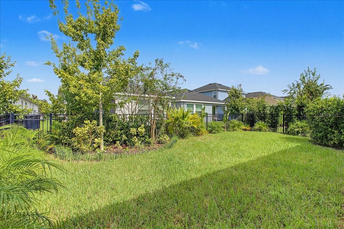 Single Family Residence at 6026 GOLDEN NETTLE DR, APOLLO BEACH, photo 23 of 33