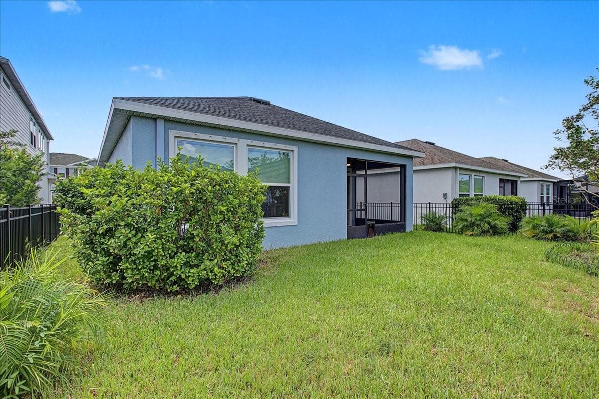 Single Family Residence at 6026 GOLDEN NETTLE DR, APOLLO BEACH, photo 25 of 33