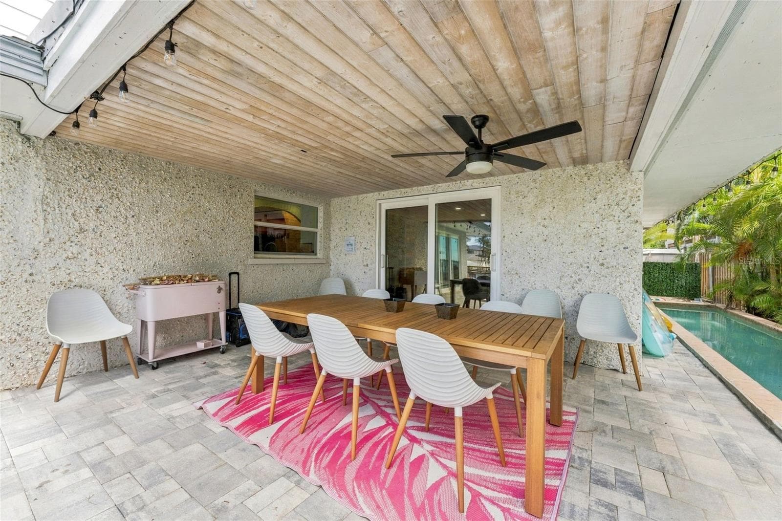 Single Family Residence at 135 HARBOR DR, PALM HARBOR, photo 57 of 75