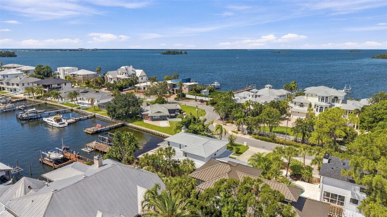 Single Family Residence at 135 HARBOR DR, PALM HARBOR, photo 74 of 75