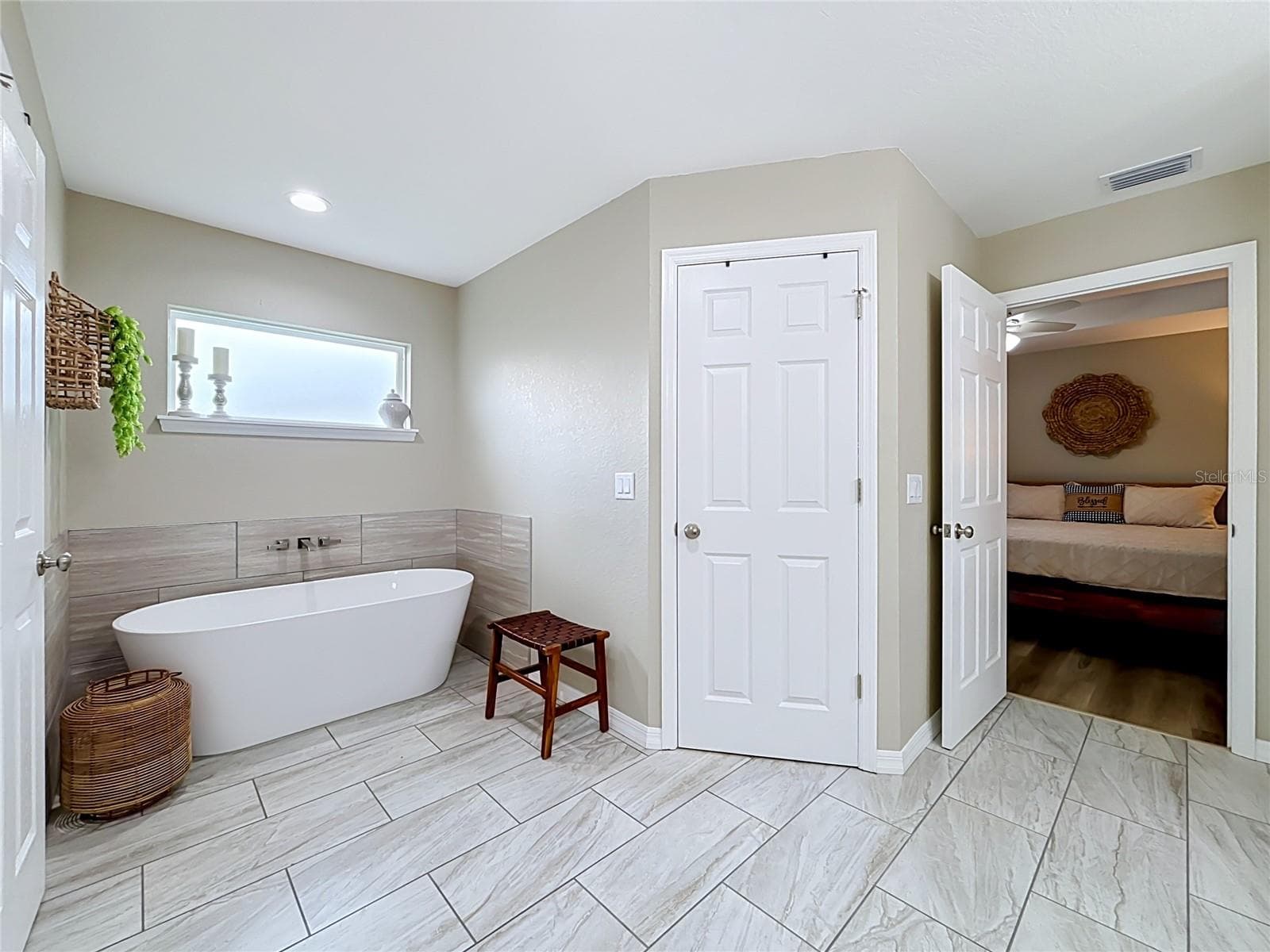 Single Family Residence at 221 AVENUE P NW, WINTER HAVEN, photo 32 of 50