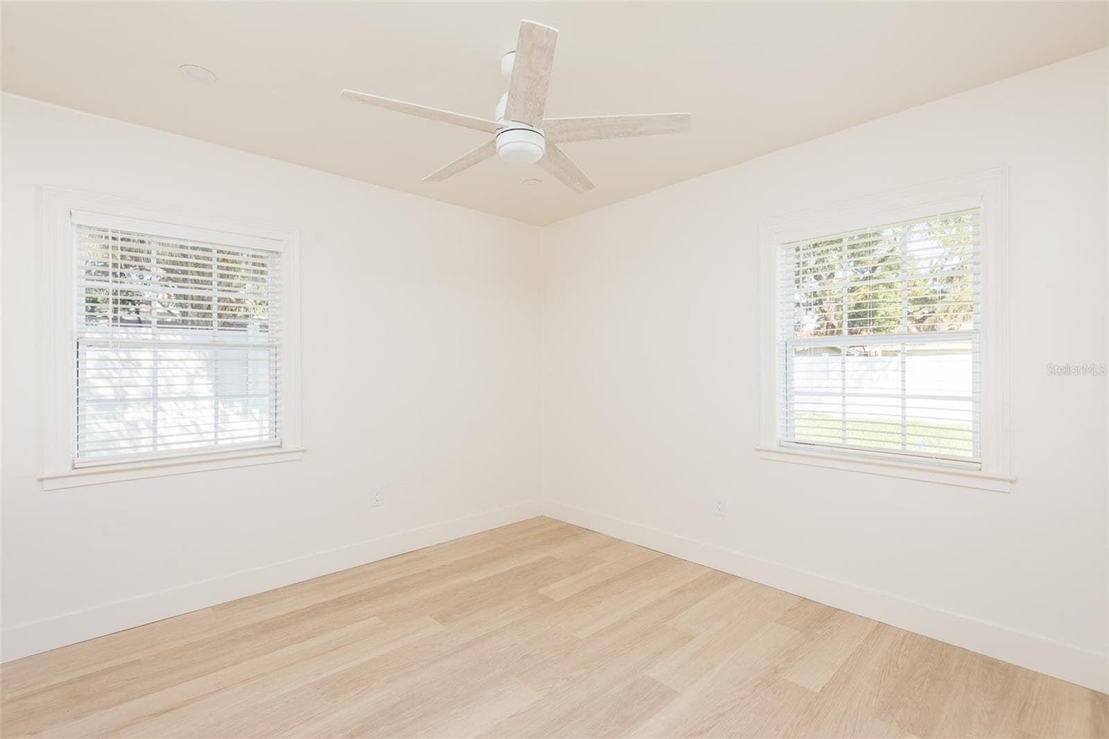 Single Family Residence at 4711 W EL PRADO BLVD, TAMPA, photo 19 of 32