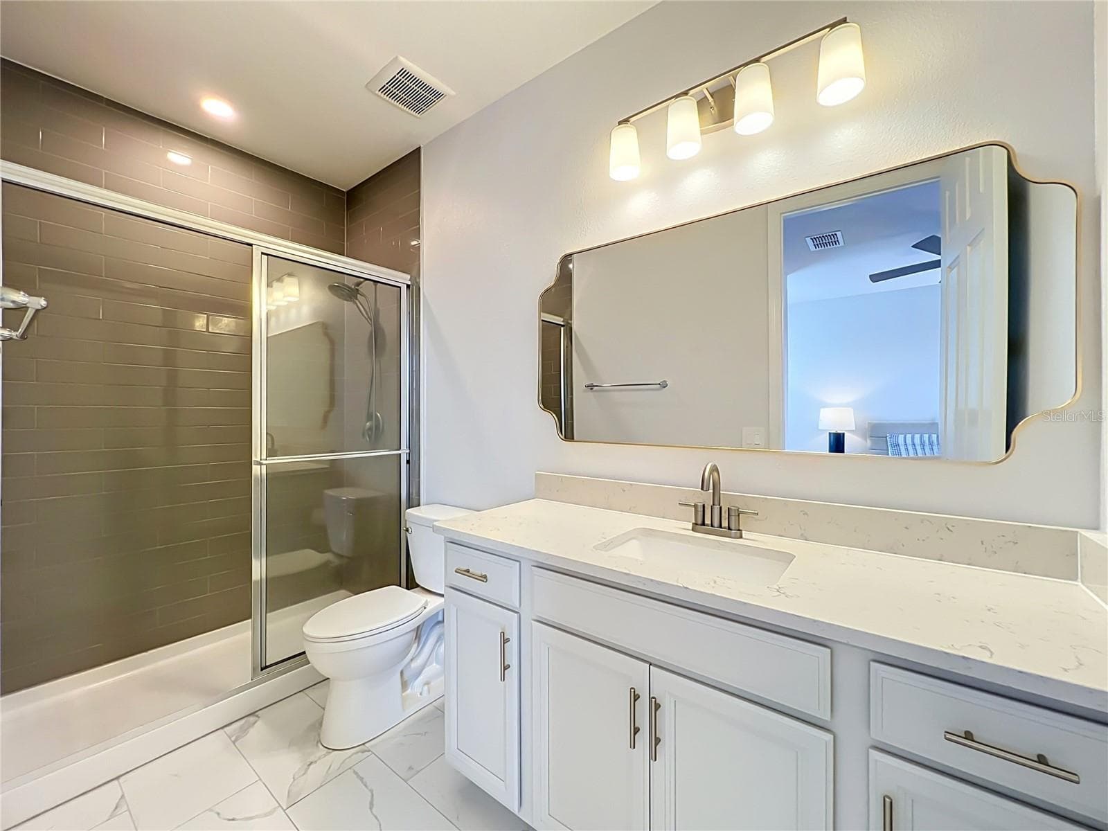 Private bathroom for bedroom 4 - 1213 FOLTZ LOOP, OAKLAND