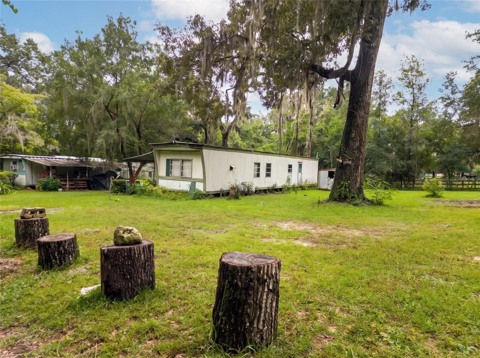 Trailer 2 and 3 Coming from West Entrance - 5900 NW 190TH ST, REDDICK