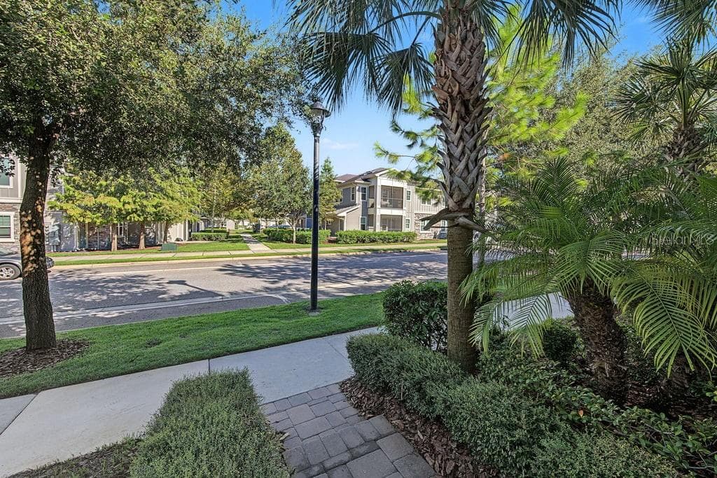 Townhouse at 2595 FENCEPOST DR, ODESSA, photo 5 of 59