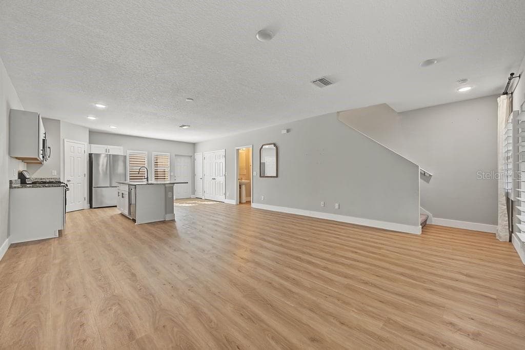 Townhouse at 2595 FENCEPOST DR, ODESSA, photo 10 of 59