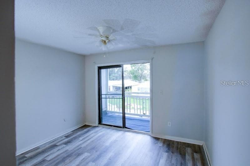 Townhouse at 1106 COUNTRY CLUB LN, LAKELAND, photo 5 of 14
