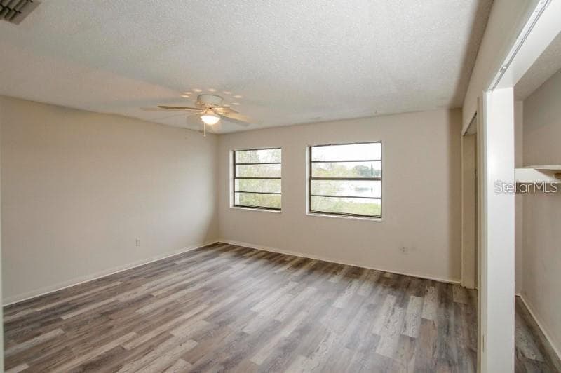 Townhouse at 1106 COUNTRY CLUB LN, LAKELAND, photo 7 of 14