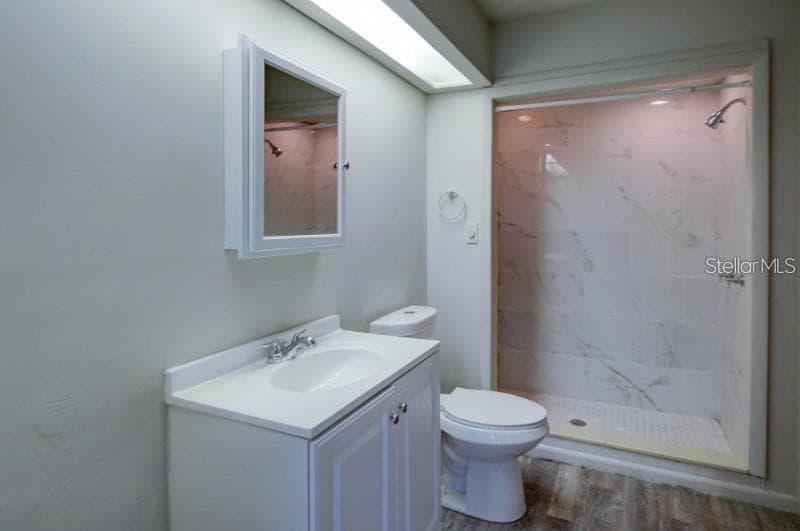 Townhouse at 1106 COUNTRY CLUB LN, LAKELAND, photo 10 of 14