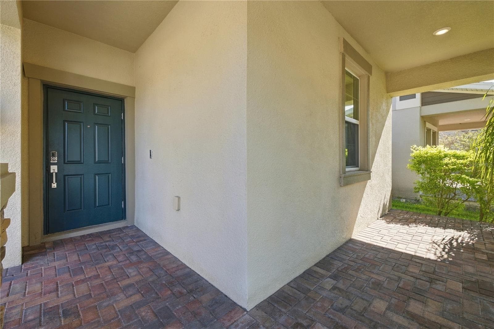 Single Family Residence at 11103 SWEETGUM WOODS DR, ORLANDO, photo 6 of 53