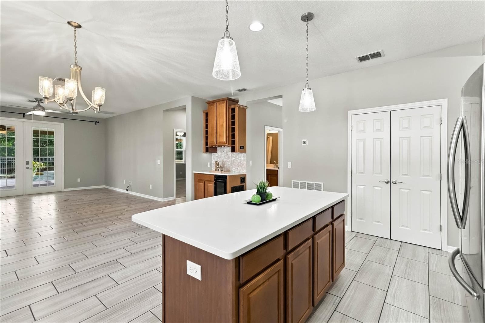 Single Family Residence at 3811 FRIARS COVE LN, ST CLOUD, photo 13 of 53