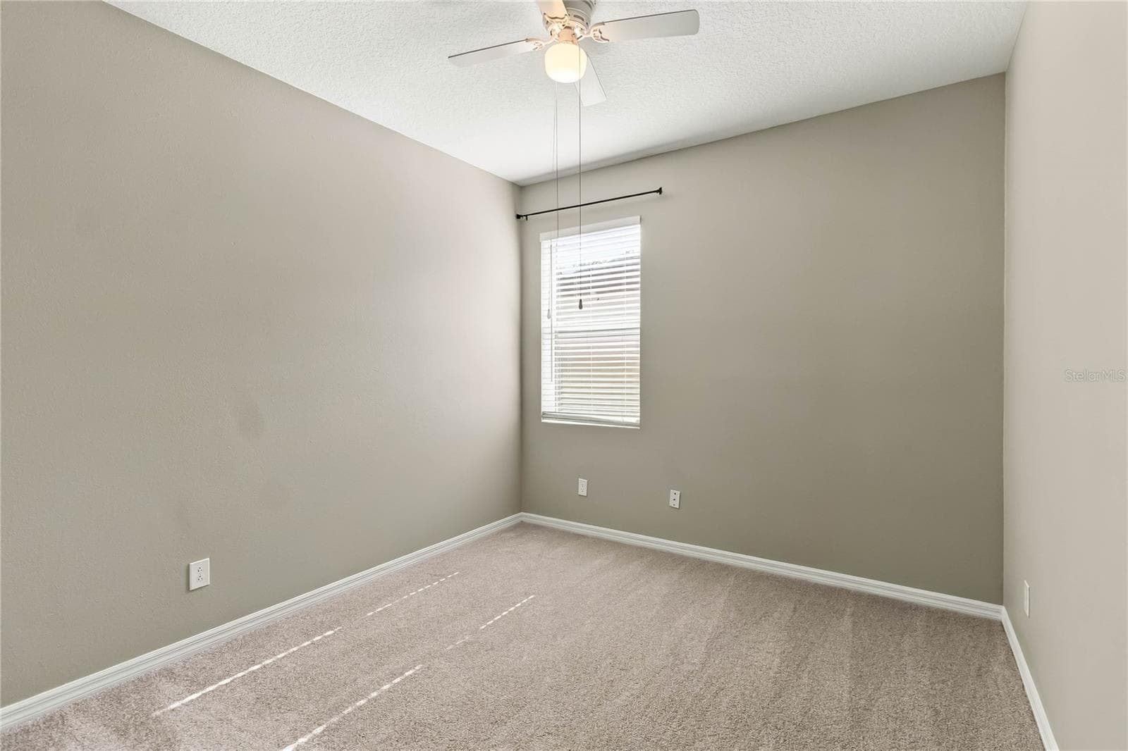 Single Family Residence at 3811 FRIARS COVE LN, ST CLOUD, photo 20 of 53