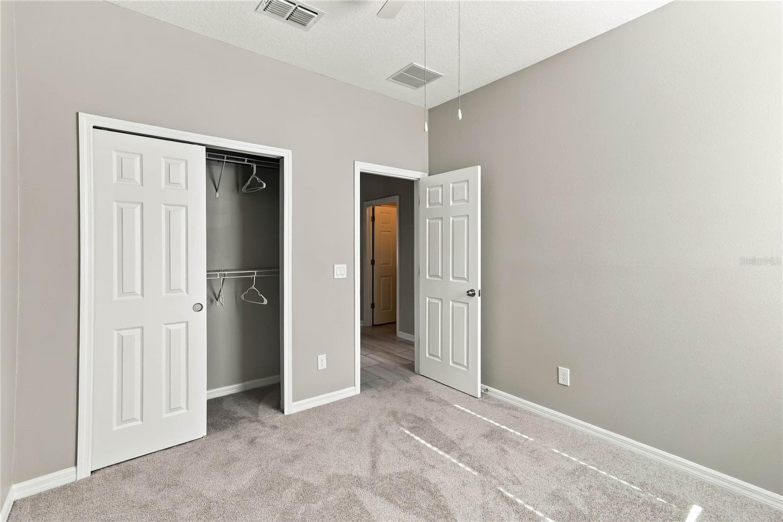 Single Family Residence at 3811 FRIARS COVE LN, ST CLOUD, photo 24 of 53