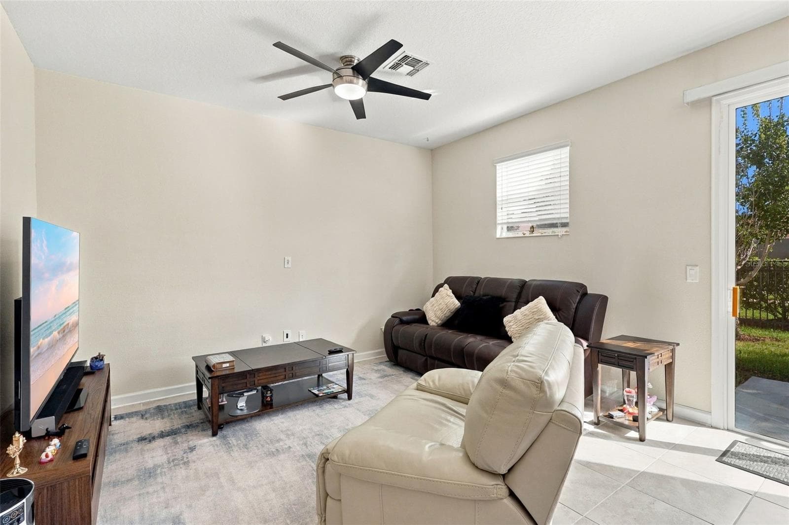 Townhouse at 4686 TRIBUTE TRL, KISSIMMEE, photo 15 of 49