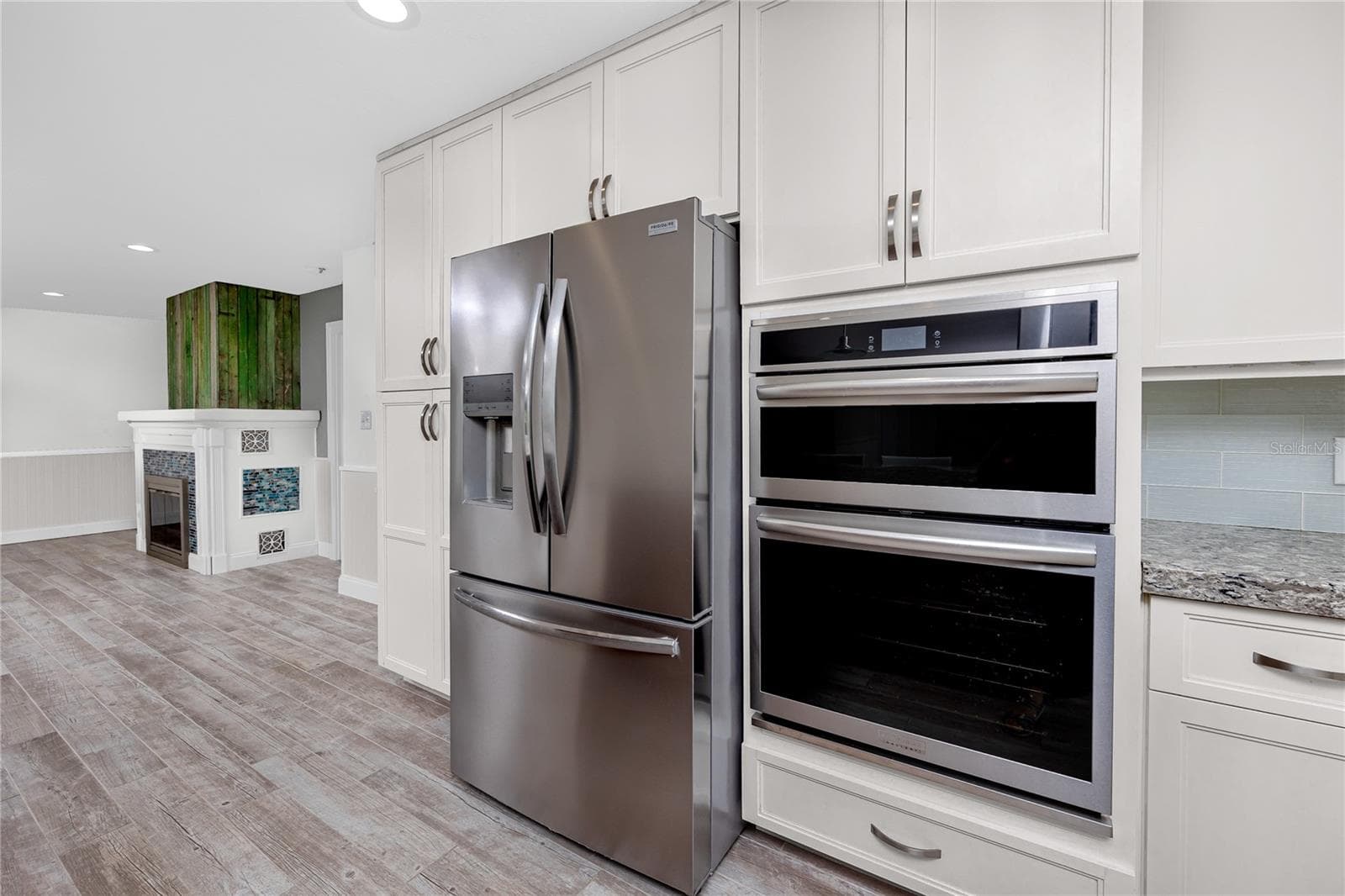 Single Family Residence at 600 NORMANDY RD, MADEIRA BEACH, photo 11 of 60