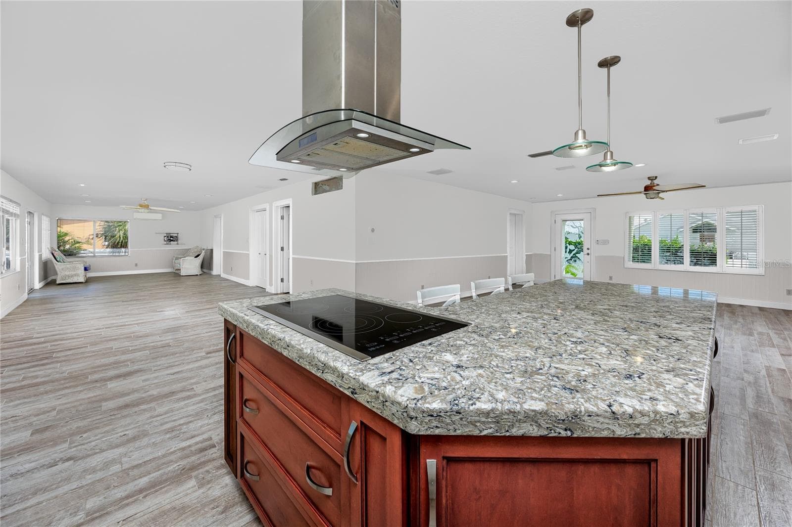 Single Family Residence at 600 NORMANDY RD, MADEIRA BEACH, photo 13 of 60