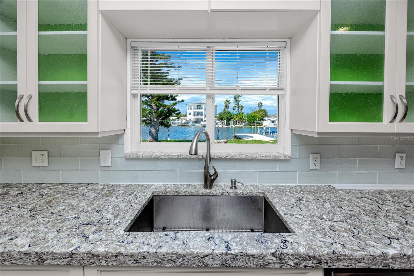 Single Family Residence at 600 NORMANDY RD, MADEIRA BEACH, photo 15 of 60